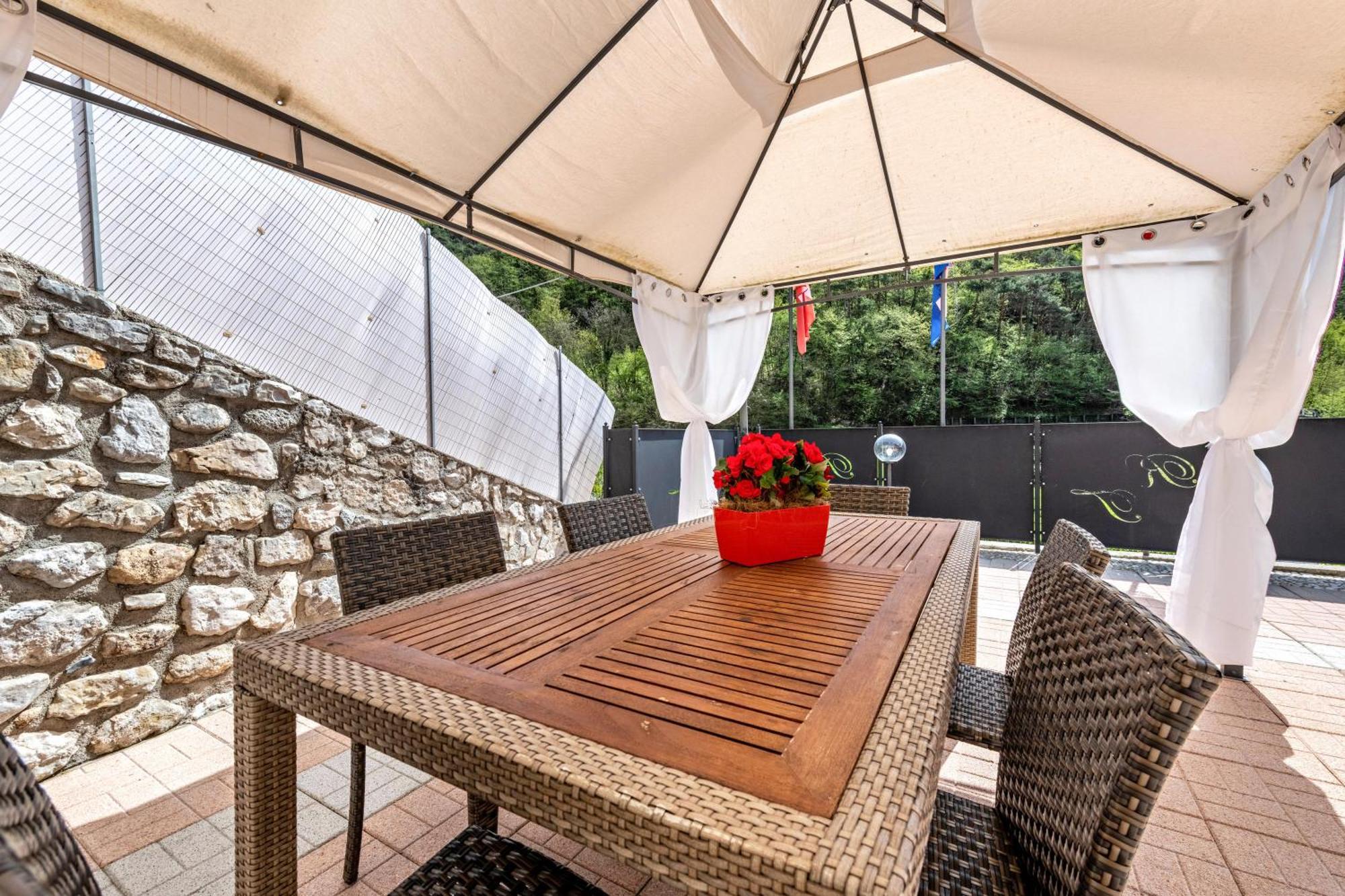 Residence Tatiana B2 Tremosine 外观 照片